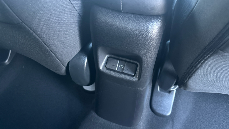 Honda Jazz 1.5 i-MMD Hybrid Crosstar Advance 5dr eCVT Hybrid Hatchback